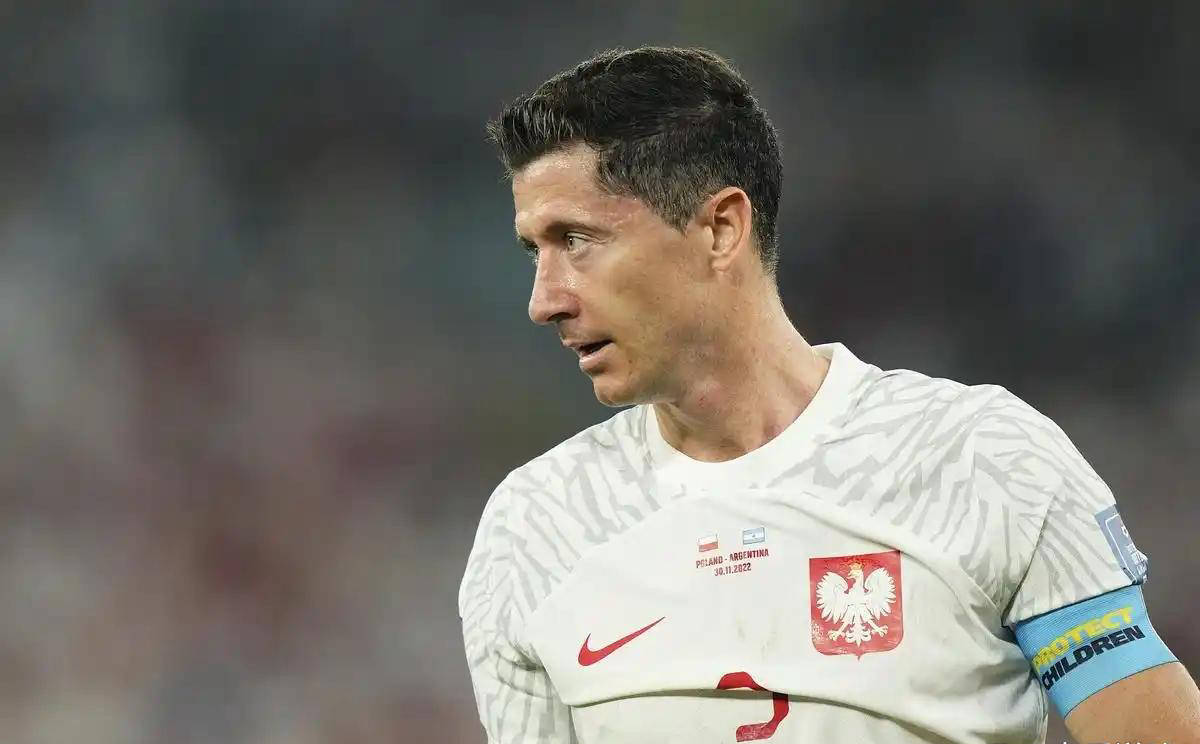 在西甲联赛中，莱万的接班人确实比哈兰德更合适，且候选更具潜力