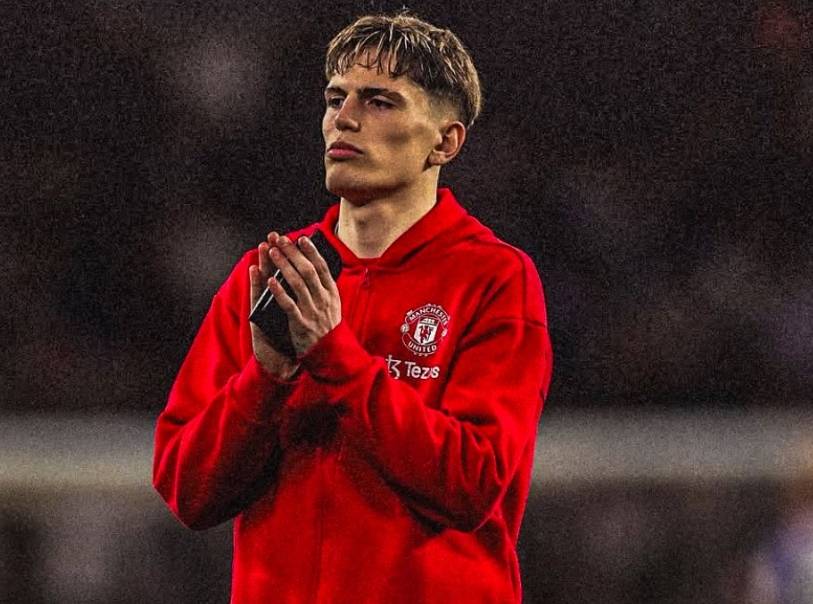 曼联更衣室没有秘密！英媒曝阿莫林对加纳乔放狠话：夏窗必须离队